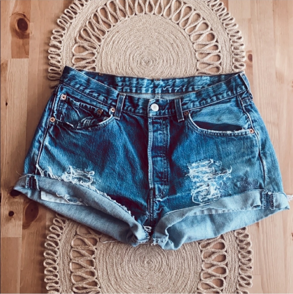 Vintage Levi High Waist Shorts
